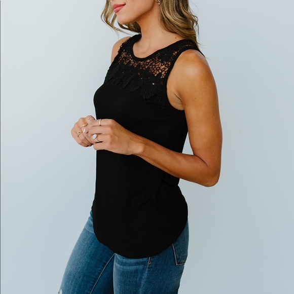 Lace & Shoulders Above the Rest Top in Black - Picture 4 of 12